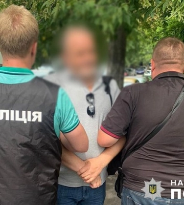 6,5 тис. доларів за довідку про інвалідність: прокуратура викрила киянина