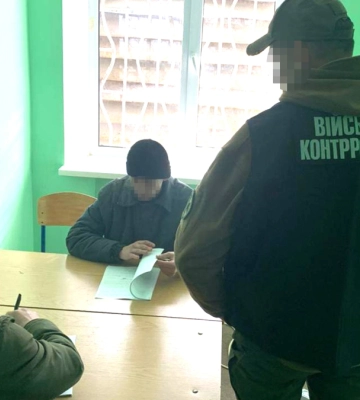 СБУ повідомила про підозру у держзраді ще двом бойовикам