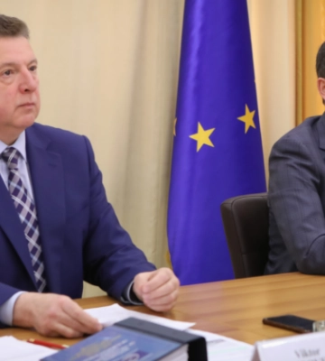 Галина Юровська, Віктор Городовенко і Єгор Краснов провели чергову лекцію, присвячену Висновку КРЄС щодо використання ШІ у судочинстві