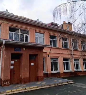 У Вінниці &quot;на папері&quot; відремонтували ліцей, який постраждав внаслідок ракетного удару у 2022 році