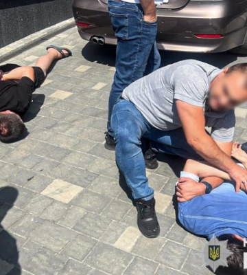 У Тернополі судитимуть військового та депутата за вимагання 6000 доларів США за службу в тилу 