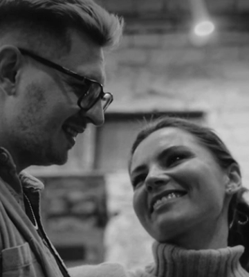 У кліпі знялась зірка серіалу «Спіймати Кайдаша»: луцький гурт «Фіолет» запрем'єрив чуттєву пісню (відео)