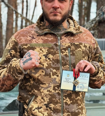 Черкасця нагородили “Золотим хрестом” Головнокомандувача ЗСУ