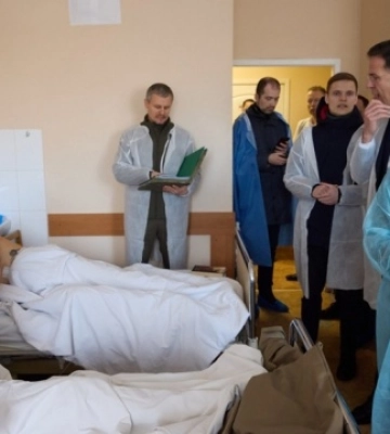 Зеленський і Рютте відвідали українських захисників у харківському шпиталі