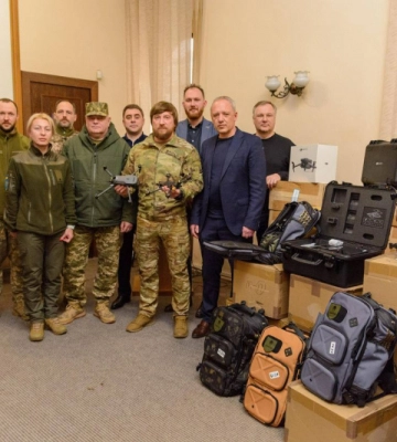 Чернівецька міськрада передала понад 80 БпЛА підрозділам ЗСУ