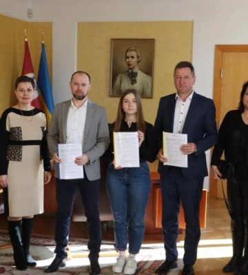 Дуальна освіта: студентка ВНУ поєднуватиме навчання з роботою