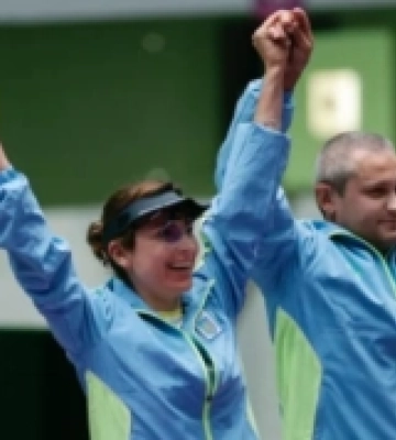 Український мікст Костевич та Омельчука виграв перше золото на Євро-2024 з кульової стрільби з 10 метрів