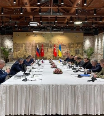 Мир на условиях России: в WSJ узнали, что Путин требовал от Киева в 2022 году