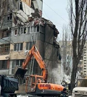 З-під завалів в Одесі дістали тримісячну загиблу дитину, - ОНОВЛЕНО