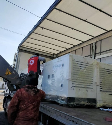Для Миколаївської та Хотінської громад передали генератори від Червоного Хреста