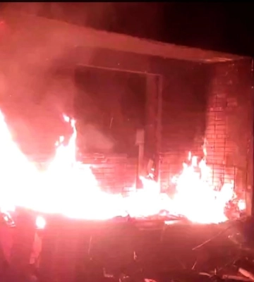 В Сумской области из-за ночной атаки рф произошел пожар в жилом секторе - ГСЧС