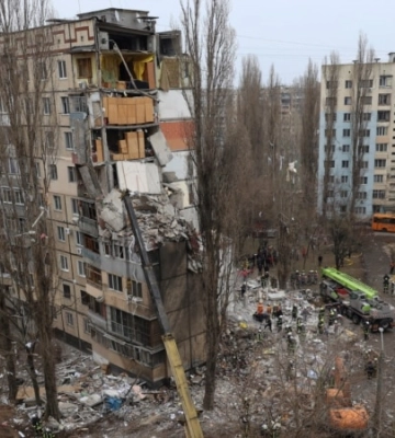 Ворожий удар по Одесі: загинули 2 людей, ще 8 поранено, серед них дитина
