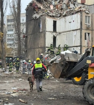 Атака на Одессу: из-под завалов достали тело ребенка