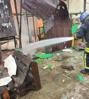 Ворог обстріляв Дніпропетровщину: постраждали дві жінки