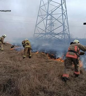 На мешканців Дніпропетровщини склали 11 адмінпротоколів за спалення сухої трави