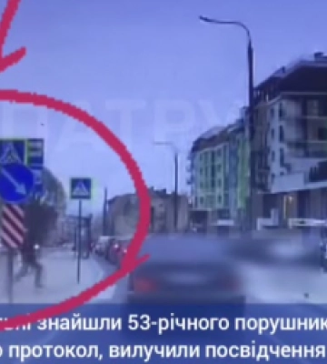 Львівські патрульні знайшли маршрутчика, який ледь не збив двох пішоходів (ВІДЕО)