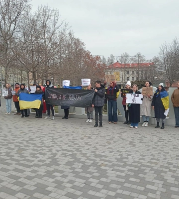 У Миколаєві відбулася традиційна суботня акція "Гроші на ЗСУ"