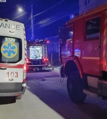 На Львівщині молода жінка збила людину і втекла з місця аварії (ФОТО)