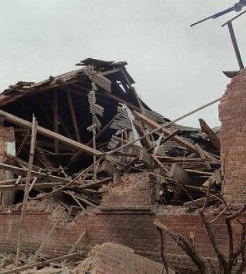 Доба на Харківщині: ворог обстріляв заклад освіти у Вовчанську, у Куп’янську зазнав поранення волонтер. ФОТОрепортаж