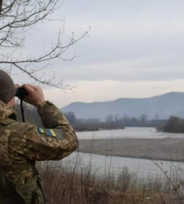 Чоловіка з Тернопільщини затримали при спробі перетину кордону на Закарпатті