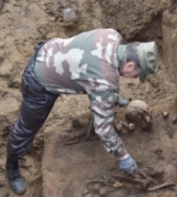 На Марсовому полі у Львові розпочали завершальний етап пошукових та ексгумаційних робіт