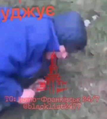 В Ивано-Франковске молодые люди бьют прохожих. 18+