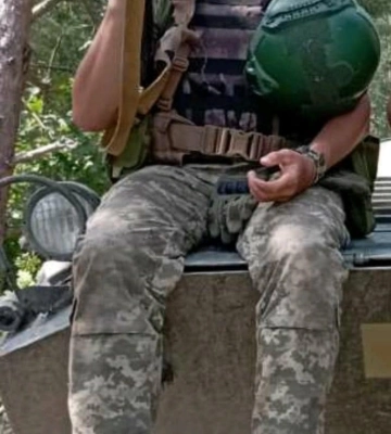 З листопада минулого року не виходить на зв&amp;#039;язок: рідні захисника з Волині отримали його нагороду - «Золотий Хрест»