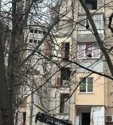 В Одессе погибла многодетная семья военных с 7-месячной дочерью: еще двоих детей ищут 