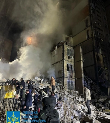 В Одесі загинуло подружжя військових з дитиною, ще двоє їхніх дітей можуть бути під завалами – ЗМІ