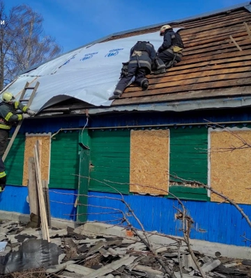 Закінчено аварійно-відновлювальні роботи на місці авіаційного удару на Сумщині