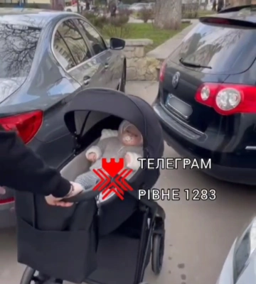 І як тут бути? Рівнян обурює, як паркуються деякі водії