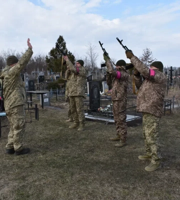 Не витримало серце: на Полтавщині провели у вічність Захисника України Олександра Бороденка