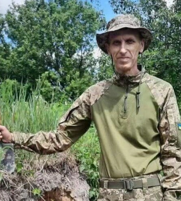 У Луцьку проведуть в останню путь військового Олександра Смурова