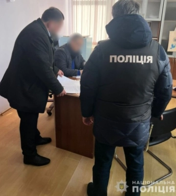 На Одещині депутата селищної ради спіймали на фінансових махінаціях