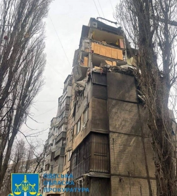 В Одесі після російського удару під завалами знайшли тіло 10-річного хлопчика