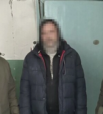 Допомагав рашистам виявити радіолокаційні станції ЗСУ, щоб &quot;обійти&quot; українську ППО: СБУ затримала агента РФ у Дніпрі. ФОТО