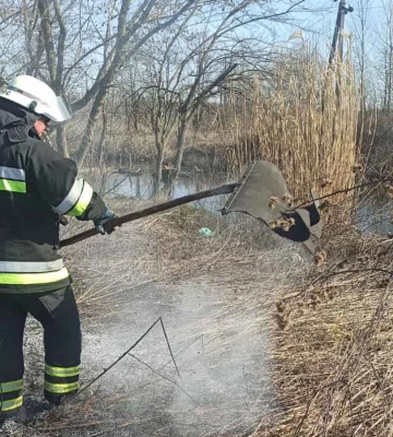 На Волині за тиждень ліквідували 21 пожежу