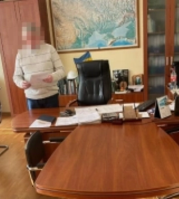 На Львівщині викрили керівників кількох лісгоспів, які організували незаконні «рубки рідколісся»