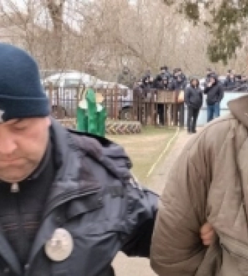 Удерживал силой в вырытом бункере: на Николаевщине мужчина похитил 8-летнюю девочку (фото, видео)
