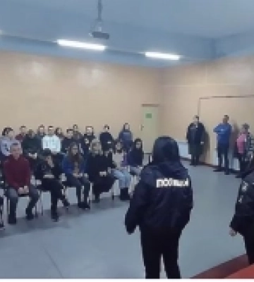 В Мирнопільському ліцеї  відбулась зустріч з представниками поліції