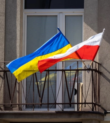 Амбулатории и школы Харьковской области помогут восстанавливать поляки