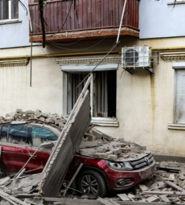Росіяни з лівого берега обстріляли Херсон: є поранений
