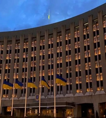 Змінили теплі кабінети на окопи: як боронять Україну депутати та співробітники Дніпровської міської ради