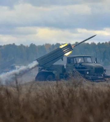 Після обстрілів Дніпропетровщини майже 4 тисячам родин повернули світло
