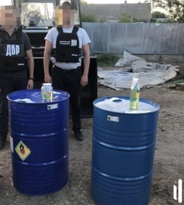 На Одещині командира взводу однієї з військових частин підозрюють у продажі 20 тонн дизпалива підрозділу