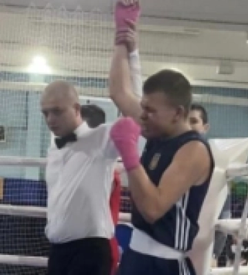 Двоє спортсменів з Тячева здобули перемогу у чемпіонаті Закарпатської області з боксу