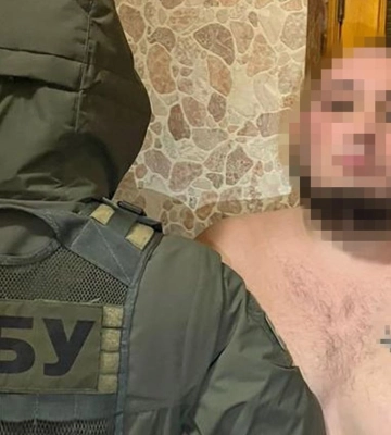 У Дніпрі затримали рекетирів, які викрадали підприємців, вивозили їх у безлюдну місцевість та били