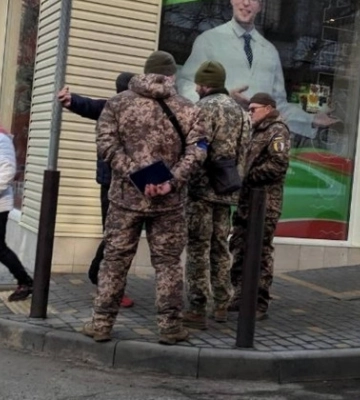Більшість конфліктів — маніпулятивні: речник Полтавського ТЦК Істомін повідомив, чому військкоми почали використовувати&amp;hellip;