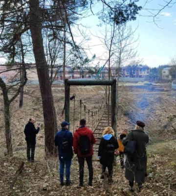 Львівські ресторатори, які виросли за каденції Садового, незаконно вирубали понад 100 дерев