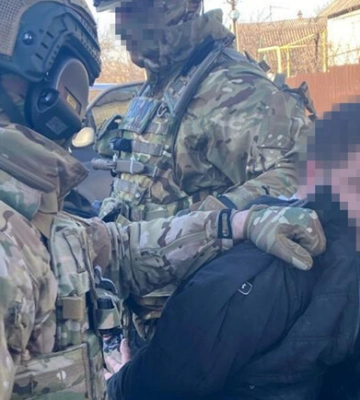 В Запорожье задержали вражеского агента, готовившего теракт на почте (видео)
